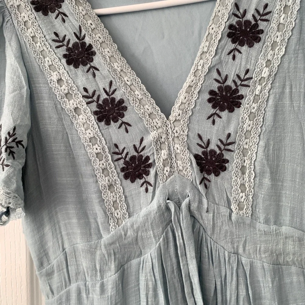 Baltic Born Blue Floral Embroidered Lace Tiered Maxi Dress BD4716-FL Small - Picture 7 of 10